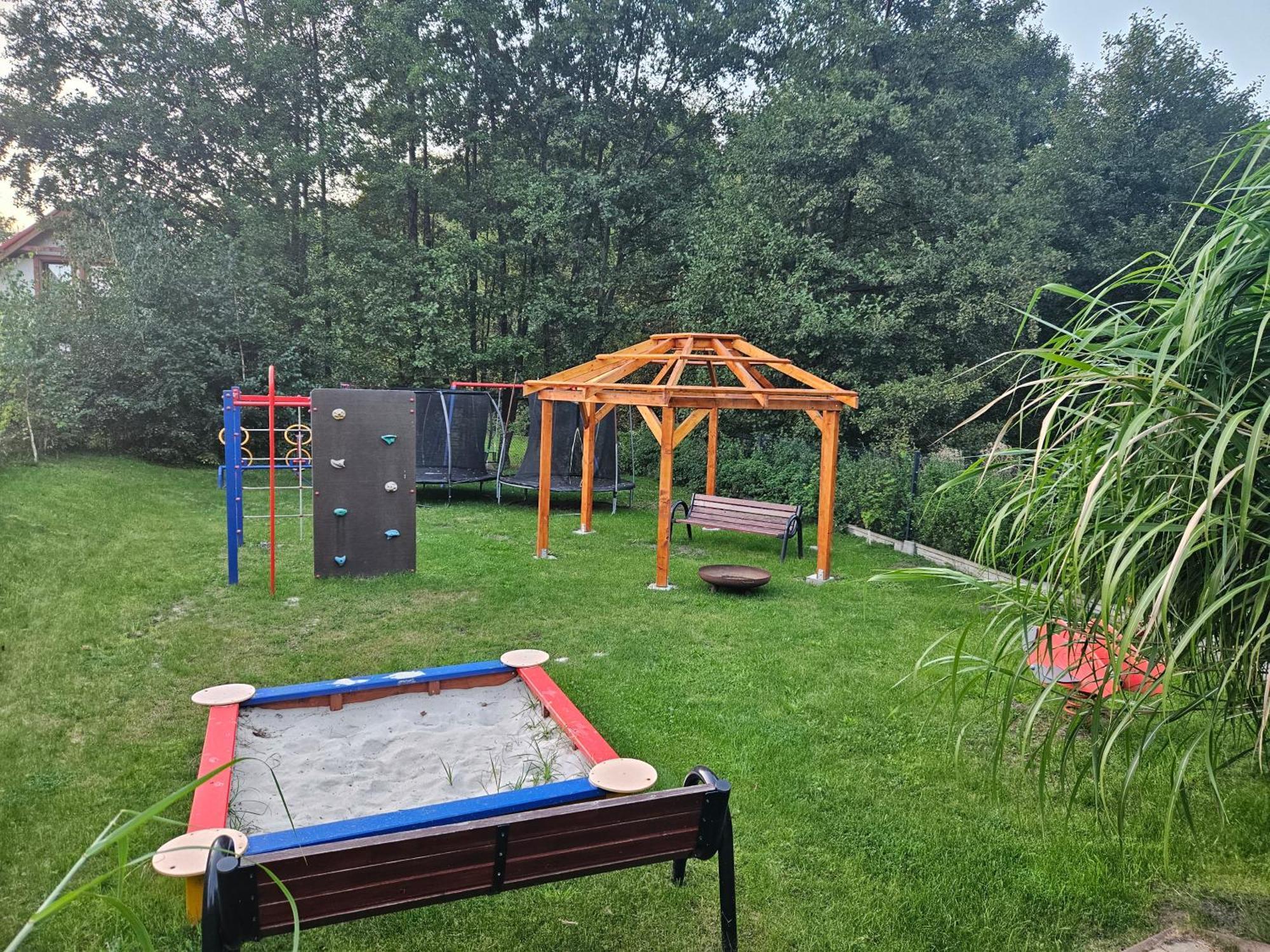 Osada Cztery Pory Roku -Dom Lato Villa Kopalino Buitenkant foto